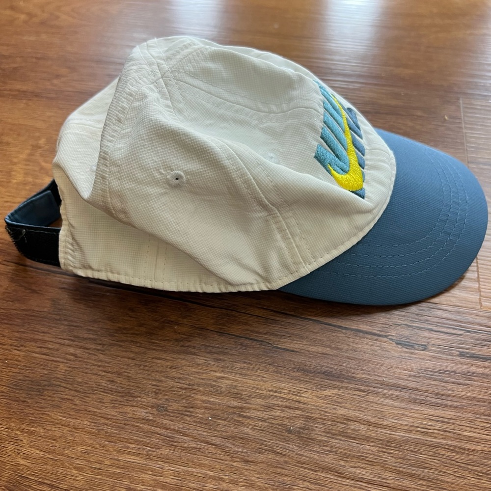 Nike dad hat (toddler)